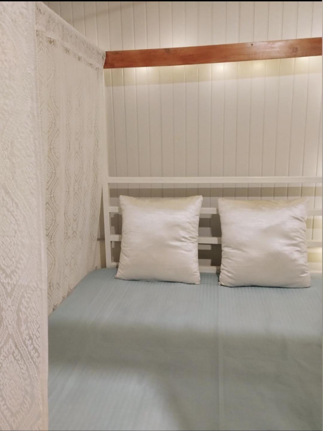 Lighthouse Bnb Indore Luaran gambar